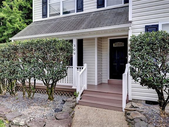 5th image of 309 High Point Rd