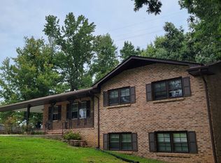 3905 Cambridge Pl, Hopewell, VA 23860