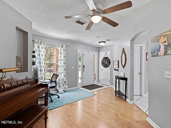 5th image of 5800 SUNSET CRATER Drive