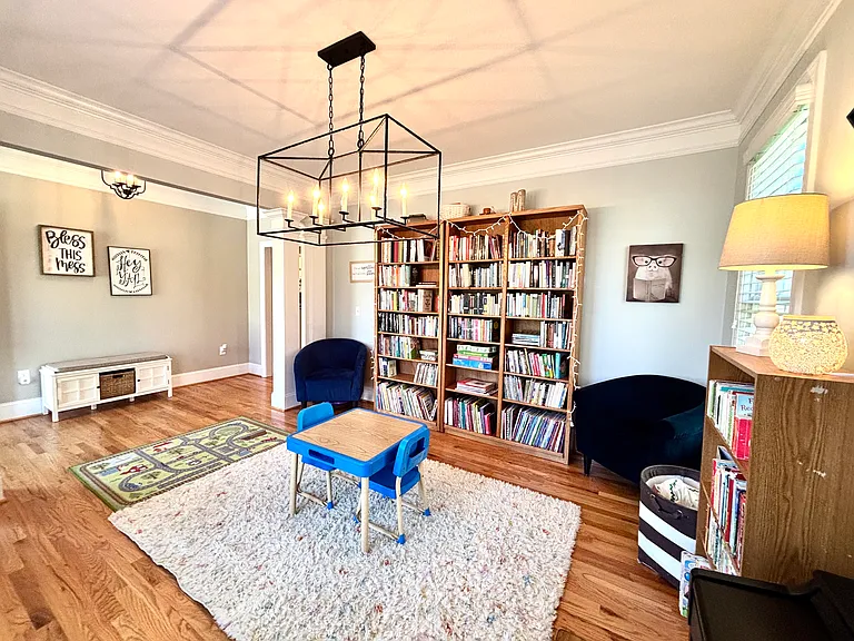 1901 Forest Ln — Photo 26