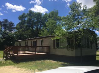 8013 2nd St NW, Stanton, MI 48888