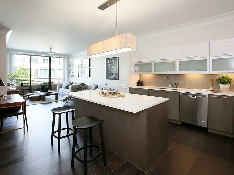 Grey House — Photo 36