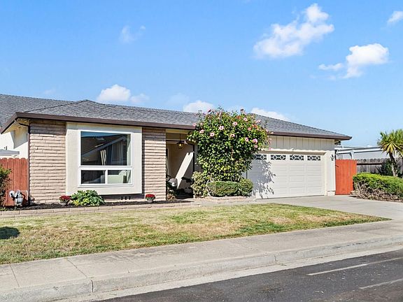 4th image of 872 Lurline Dr
