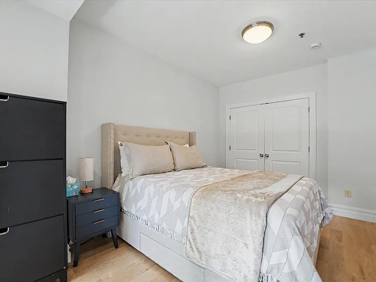 610 Madison St #1 — Photo 4