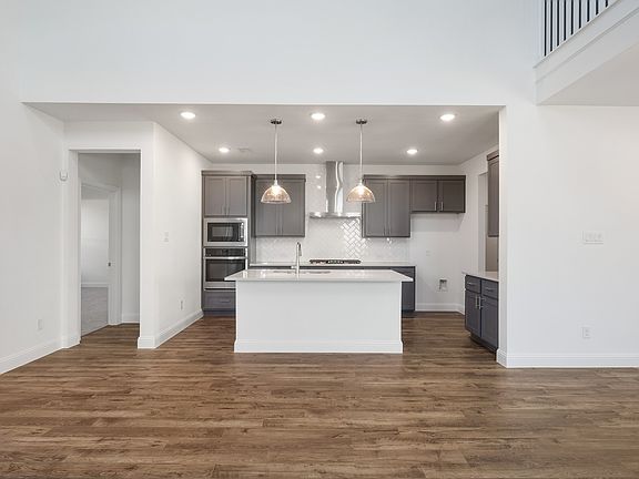 6th image of this home