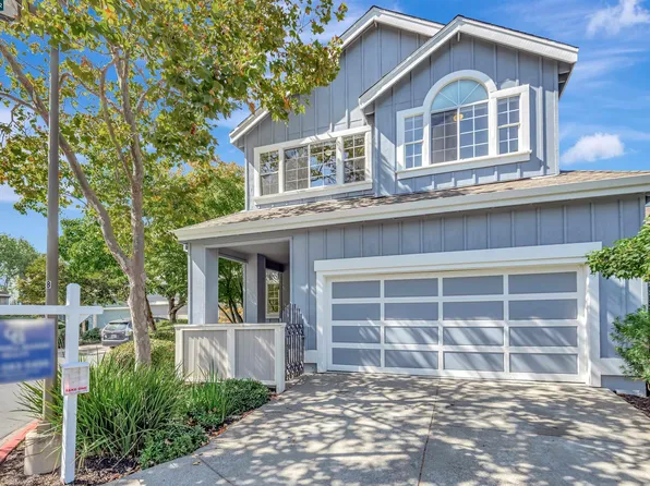52 Elizabeth Cir, Greenbrae, CA 94904