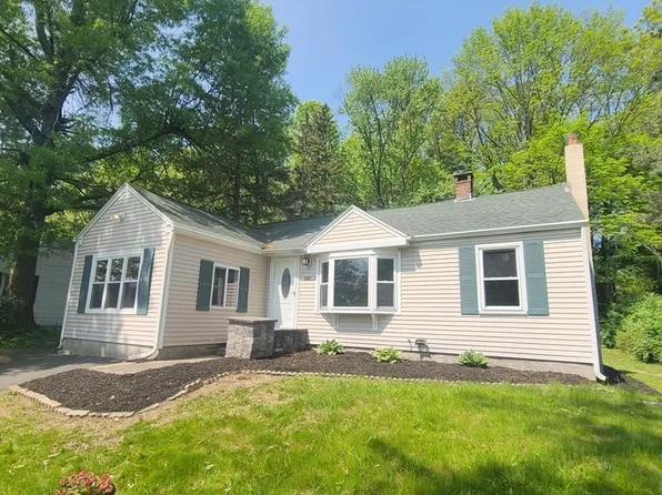 181 College Hwy, Southwick, MA 01077