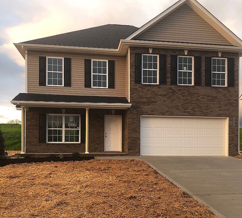 1st image of 3032 Creekbend Ln