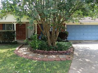 9439 Charterlawn Cir, Houston, TX 77070