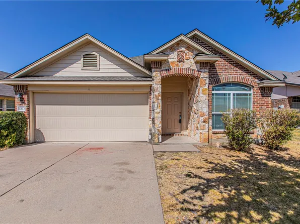 10113 Iron Horse Trl, Waco, TX 76708