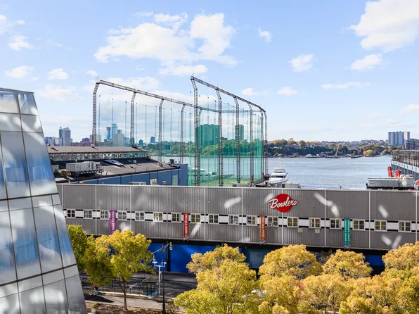 100 Eleventh Avenue image 8 of 12