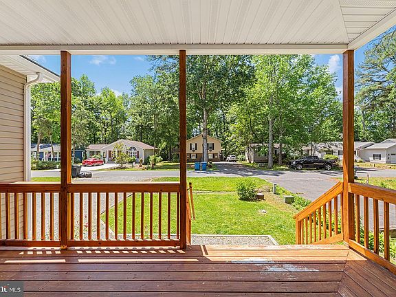 2nd image of 23 Concord Ln