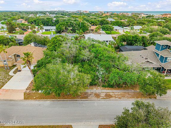 2nd image of 70 Ocean Way Dr