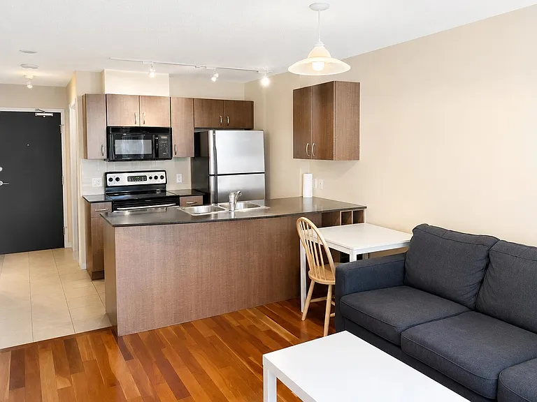 610 Granville St #2003 — Photo 7