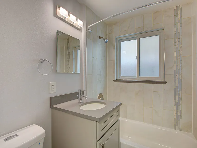 Baker 12 — Photo 12