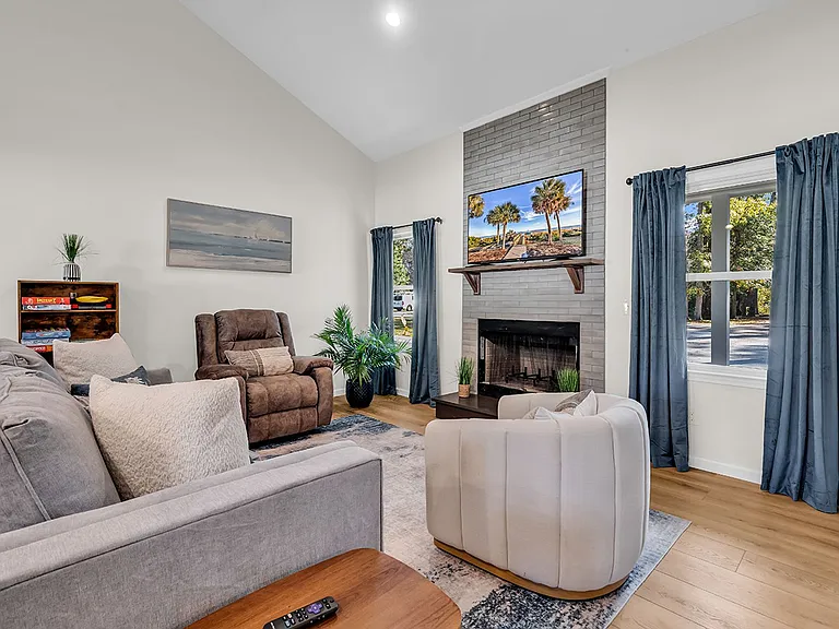 2408 Causey Dr — Photo 11