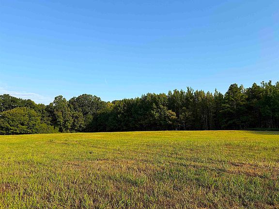 2nd image of 6195 Ricks Rd