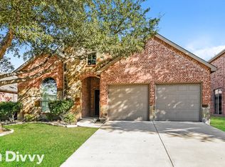 526 Hickory Ln, Fate, TX 75087