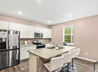 11125 Chappell Creek Cir, North Prince George, VA 23860