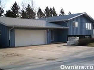 6255 Oakgreen Ave S, Hastings, MN 55033