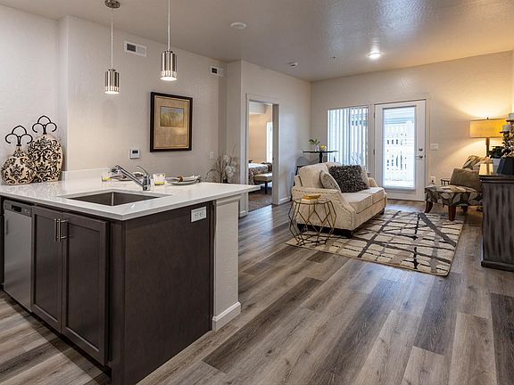 710 sqft - Living Space