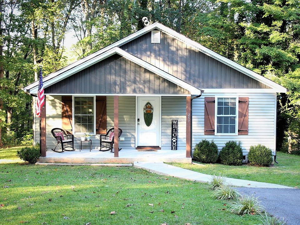 1st image of 257 Oakland Cir