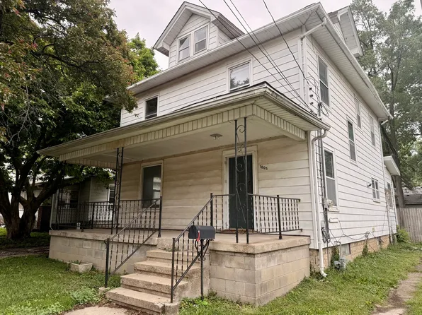 1005 E Main St, Clinton, IL 61727