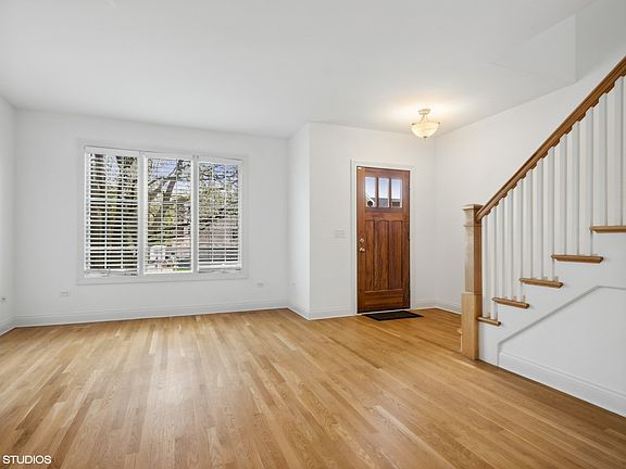 3rd image of 4346 Franklin Ave
