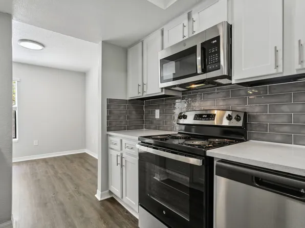 Peninsula at Northwood