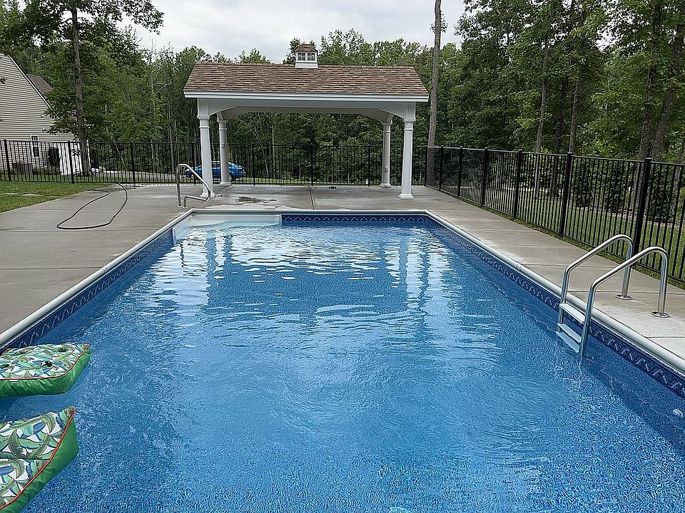 2nd image of 480 McPherson Dr