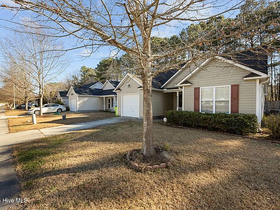 4th image of 4631 Rainmaker Drive