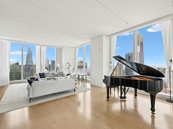 3rd image of 100 E 53rd St #54A