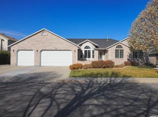 5360 W Serena Cir, West Valley City, UT 84120