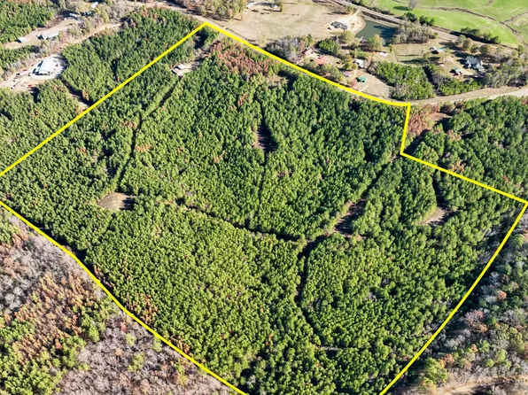 4066 Tower Rd, Hazlehurst, MS 39083