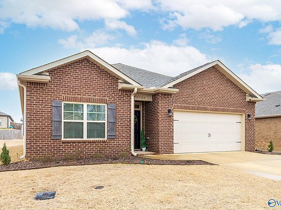 2nd image of 22584 Regent Dr