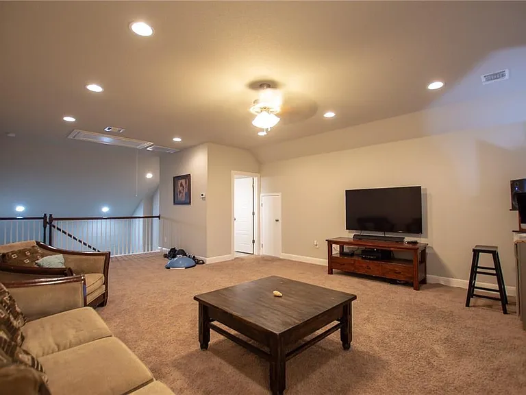 22521 Rock Wren Rd — Photo 34