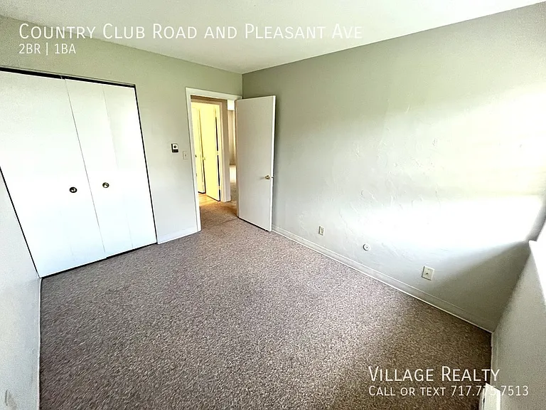 Country Club Rd — Photo 5