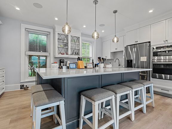 4th image of 83 Main St #1C