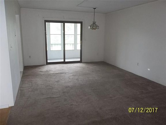 4th image of 510 Child St APT 204B