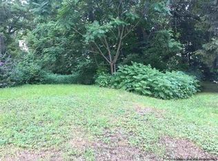 52 Sycamore St, Kingston, NY 12401