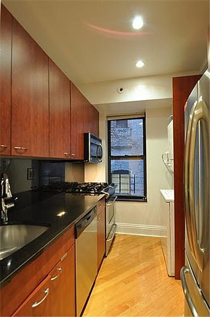 1st image of 157 E 81st St APT 2B
