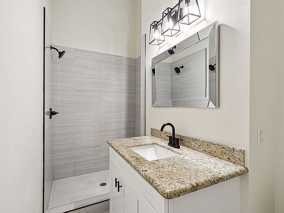 3rd image of 2022 Bienville St