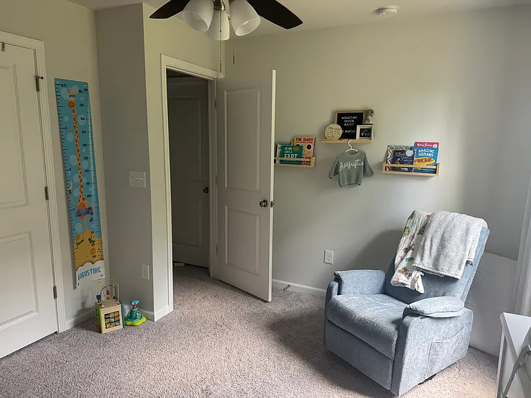 609 Parker Ct — Photo 10