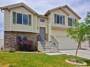 1028 Westbury Ct, North Salt Lake, UT 84054