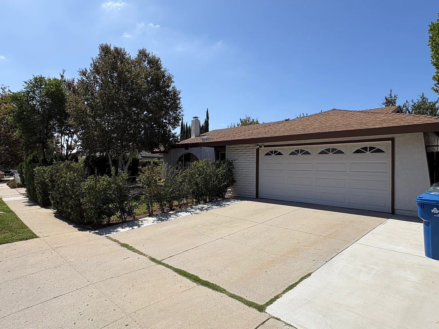 3 bed, 1578 sqft, $4,999 — Photo 2