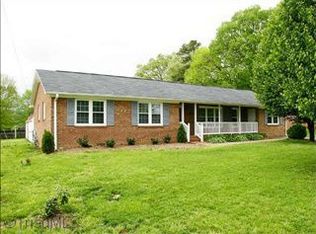 1356 Glenwood Rd, Kernersville, NC 27284