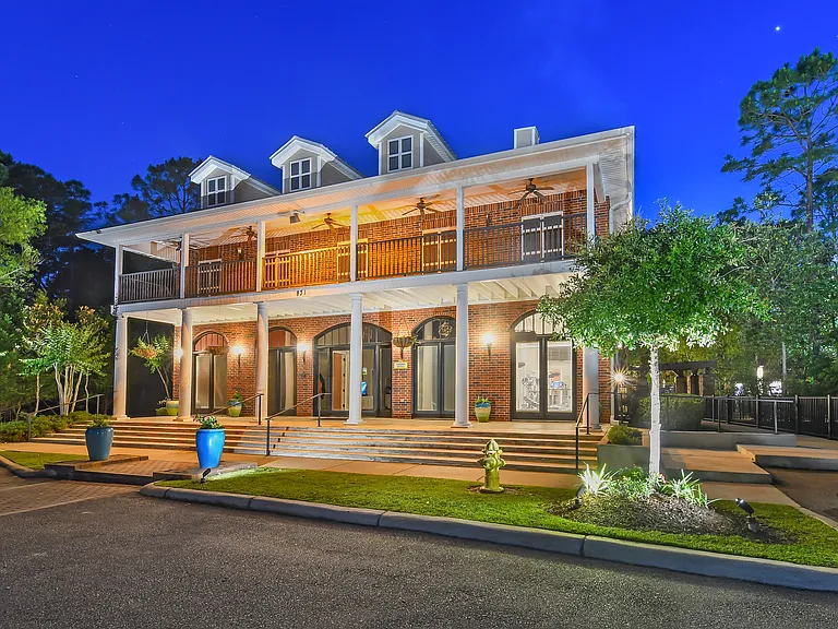 Lagniappe of Biloxi Apartment Homes — Photo 28