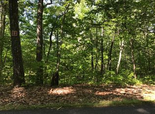 12 Chatuge Hts, Hayesville, NC 28904