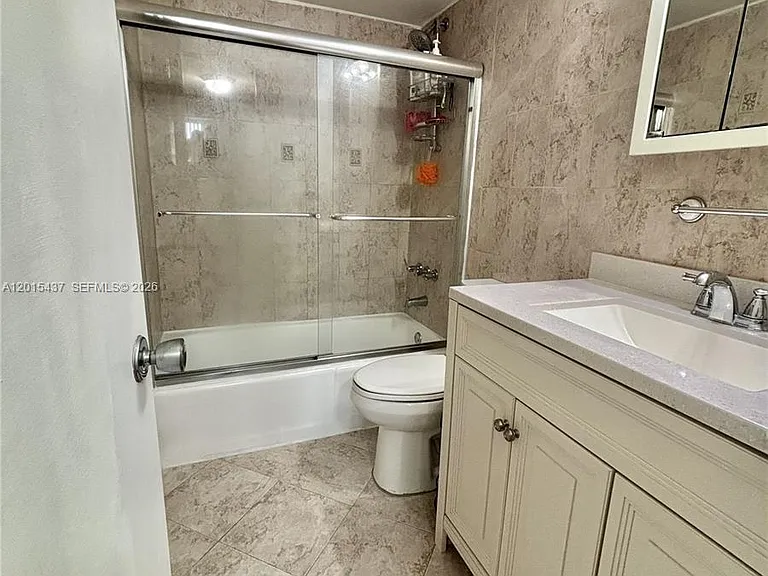 6801 Indian Creek Dr #402 — Photo 7