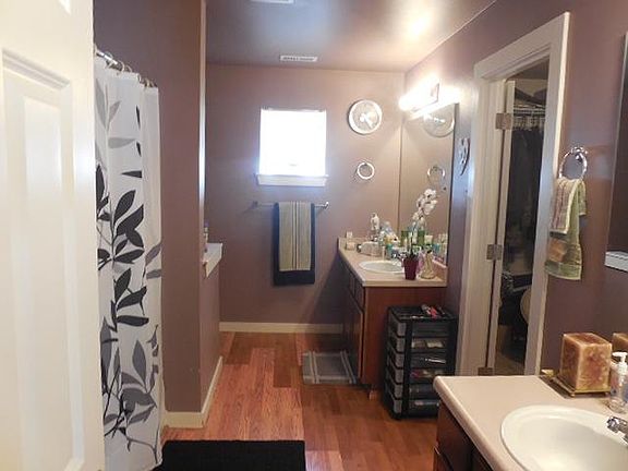 4th image of 9419 186th Street Ct E